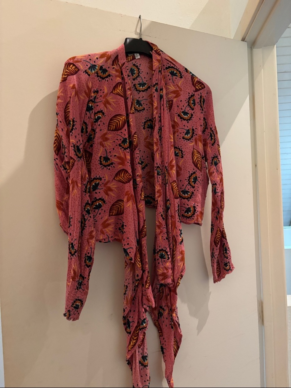 Patrons of Peace Rose-Pink Floral Open wrap with tie size m